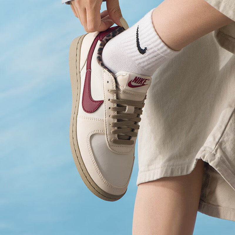 Outdoor Lighting Hong Kong - Nike Womens Sport Tennis Shoes IM6688062