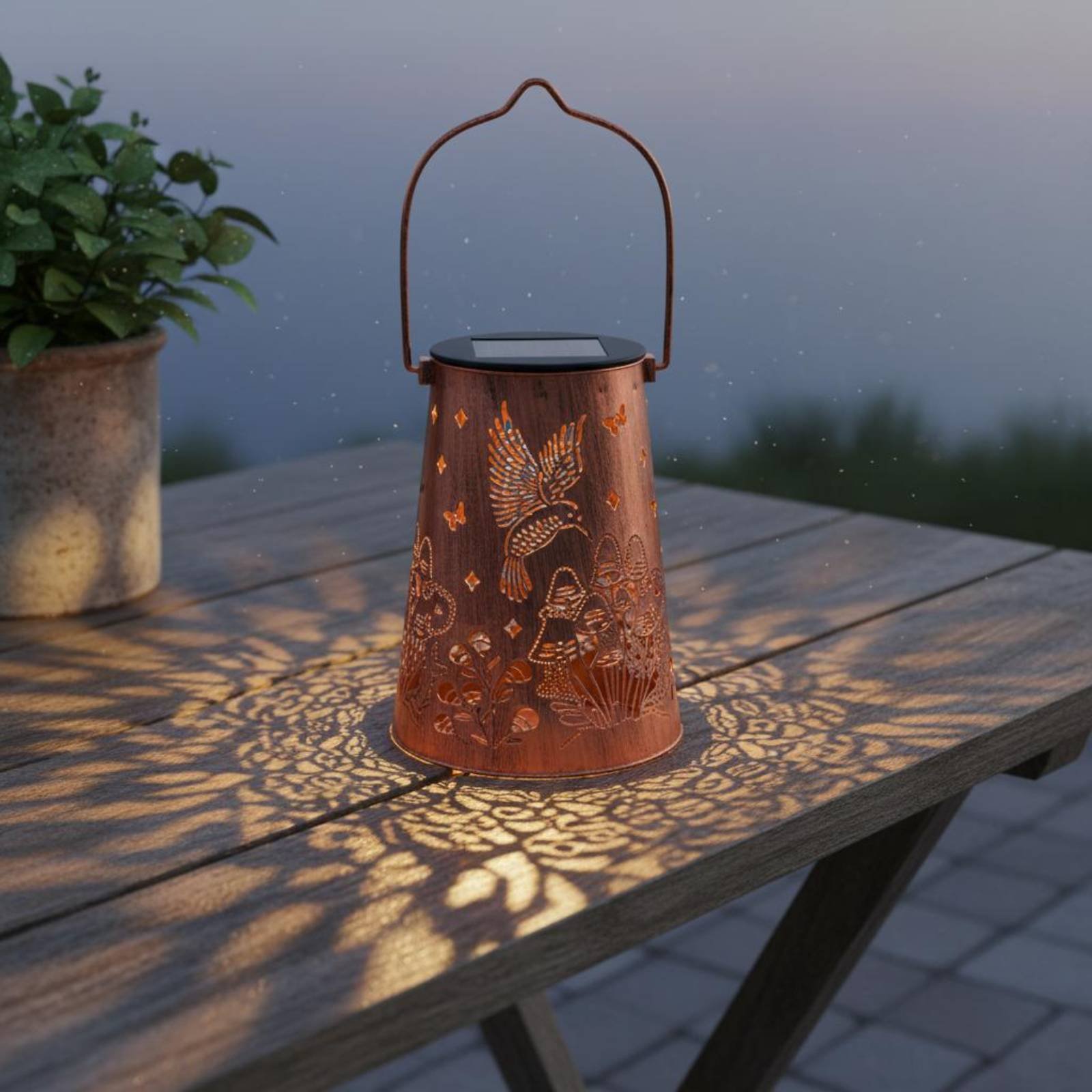 Floral Garden Lantern Pattern  – Hanging Outdoor Lighting Bewertung und Preis